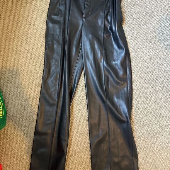Zara Women’s Black Leather Pants - Picture 1 of 3